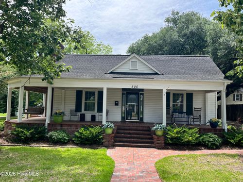 505 N Madison St, Whiteville, NC, 28472-3216 | Card Image