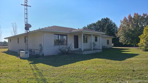 3854 Castle Rd, North Branch, MI, 48461-8701 | Card Image