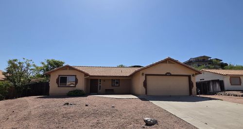 627 S Azure Dr, Camp Verde, AZ, 86322-7281 | Card Image
