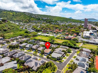 1031 Kiionioni Loop, House other with 3 bedrooms, 2 bathrooms and 2 parking in Honolulu HI | Image 3