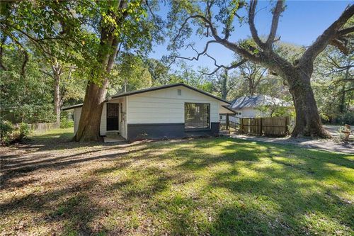 2103 W Hillwood Dr, Mobile, AL, 36605-3364 | Card Image