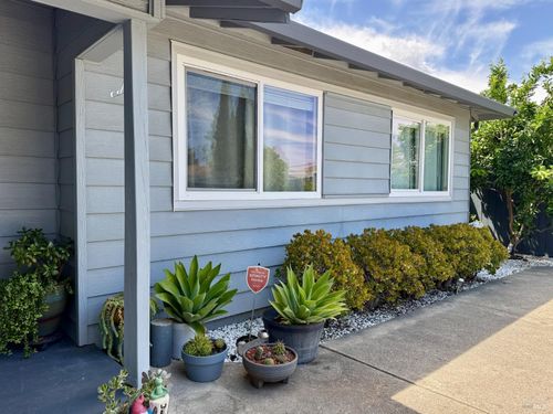 2425 Oceanic Drive, Fairfield, CA, 94533 | Card Image
