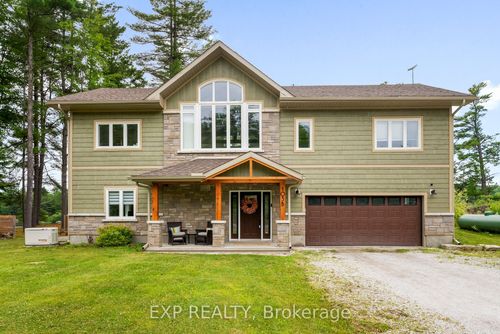103 B Carriage Landing Dr, Haley Station, ON, K0J1Y0 | Card Image