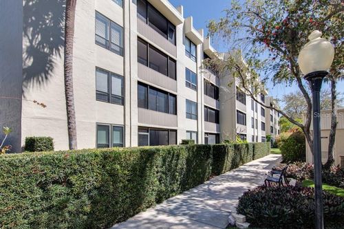 205-2615 Cove Cay Dr, CLEARWATER, FL, 33760-1309 | Card Image