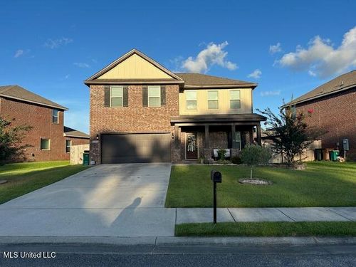 15604 Ollie Ln, Biloxi, MS, 39532-8564 | Card Image