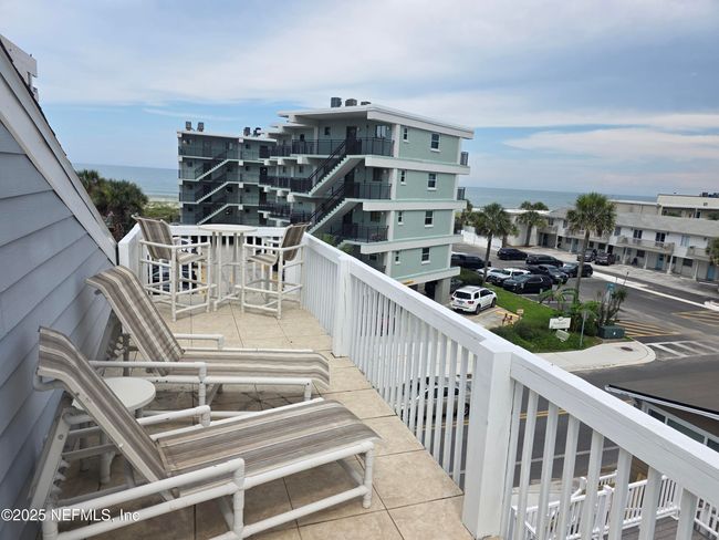 724 1 St St S, Home with 5 bedrooms, 5 bathrooms and null parking in Jacksonville Beach FL | Image 109
