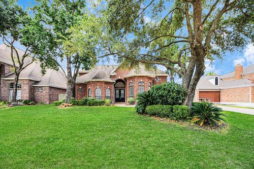16015 Conners Ace Dr, Spring, TX, 77379-2901 | Card Image