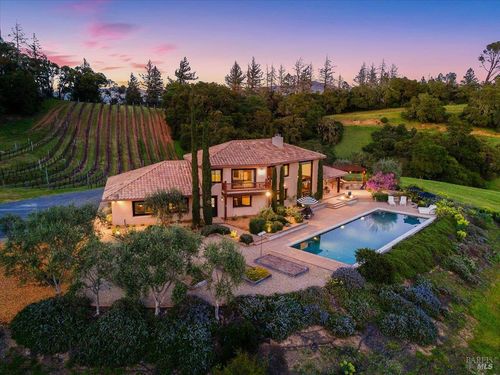 22355 Chianti Rd, Cloverdale, CA, 95425-9701 | Card Image