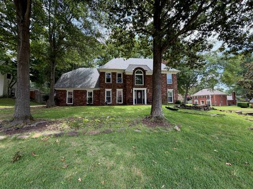 2910 Foster Dale Cv, Germantown, TN, 38138-7048 | Card Image