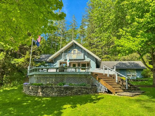 745 East Lake Road, Ludlow, VT, 05149 | Card Image