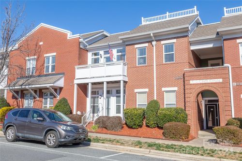 unit-215-6112 Creft Cir, Lake Park, NC, 28079-5537 | Card Image