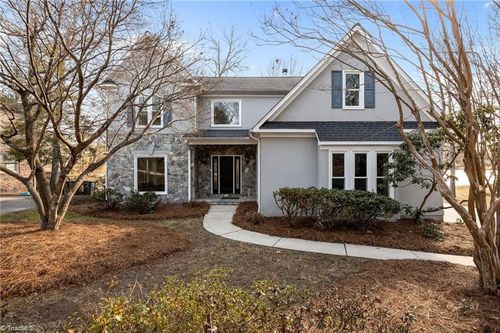 5305 Coveview Ct, Greensboro, NC, 27407-5828 | Card Image