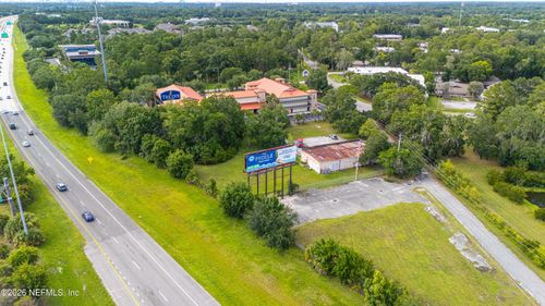 4402 Old Salisbury Rd, Jacksonville, FL, 32216-6126 | Card Image