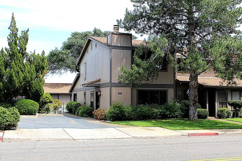 1975 Bechelli Ln, Redding, CA, 96002-0133 | Card Image