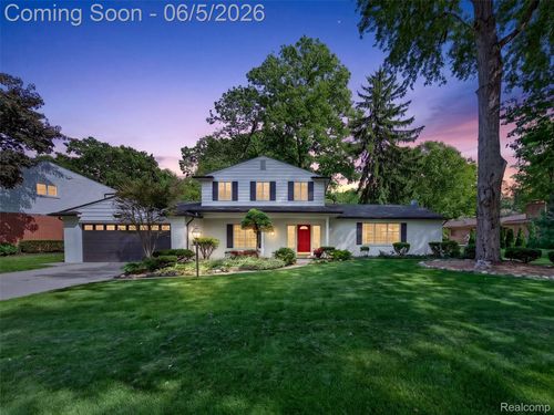 16240 Forestview Dr, Clinton Township, MI, 48036-1601 | Card Image
