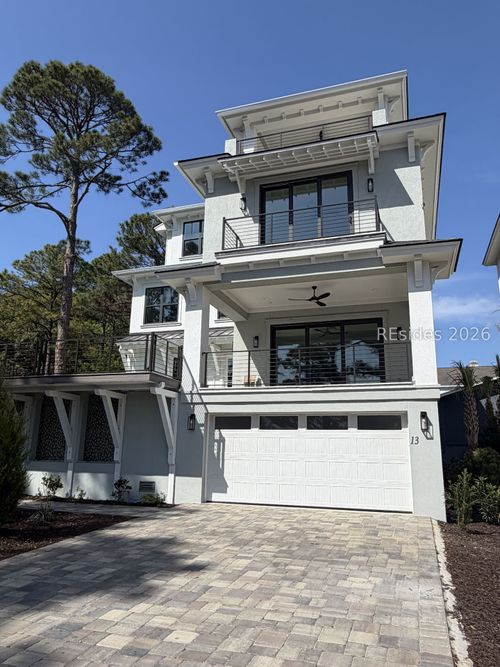 13 Bradley Cir, Hilton Head Island, SC, 29928-5301 | Card Image