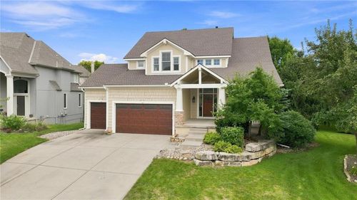 5415 W 161st Ter, Overland Park, KS, 66085-7814 | Card Image