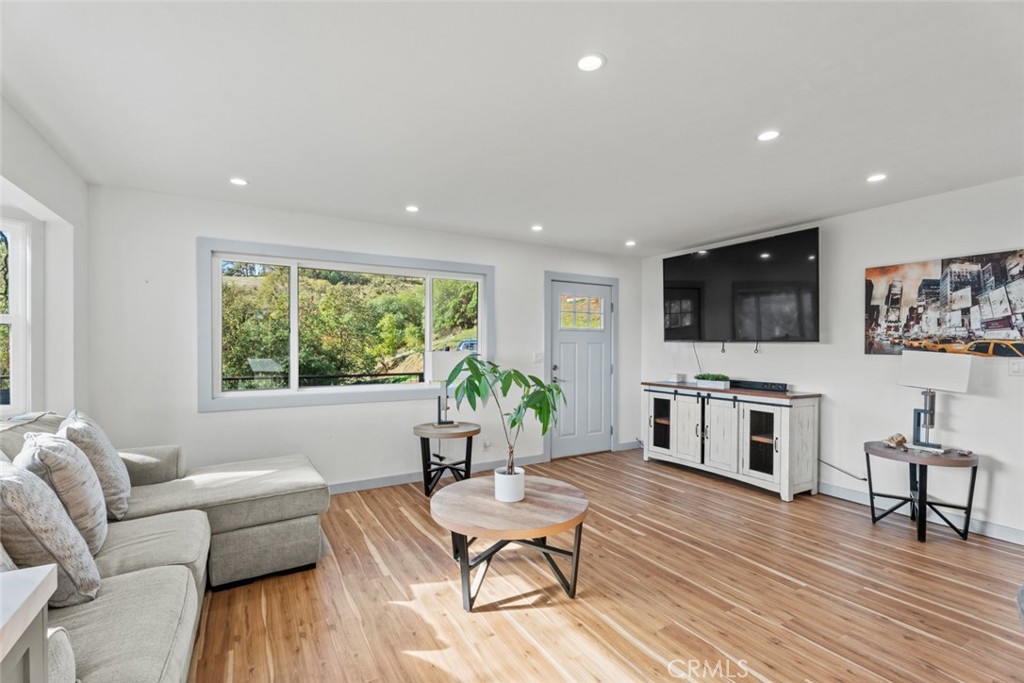 Residential in Redwood Valley 4