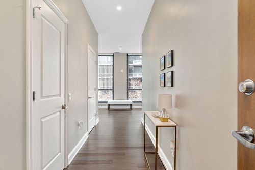 apt-326-250 W Spring St, Columbus, OH, 43215-2472 | Card Image