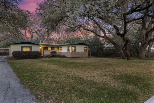 2004 Griswold Ln, Austin, TX, 78703-3008 | Card Image
