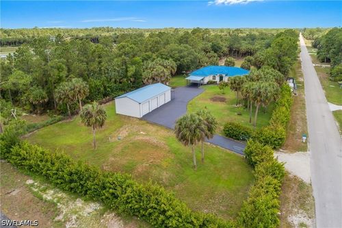104 12th Ave Nw, Naples, FL, 34120-2305 | Card Image