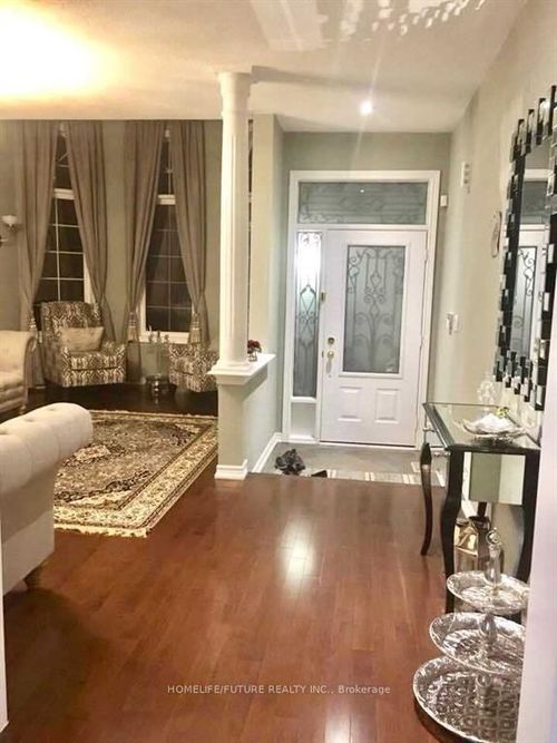 135 Stonechurch Cres, Markham, ON, L6B0L2 | Card Image