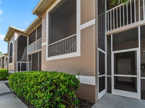 2422-5340 Hyland Hills Ave, Sarasota, FL, 34241-7194 | Card Image
