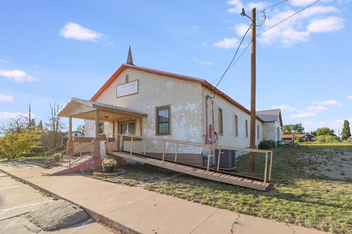 204 Nw 10th St, Big Spring, TX, 79720-1216 | Card Image