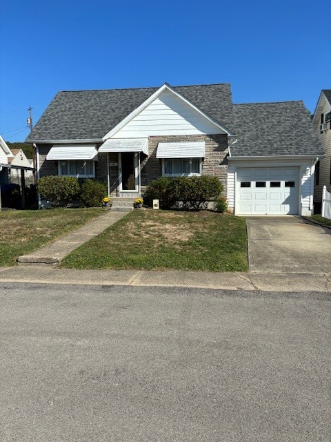 Cumberland Ave, Masontown, PA 15461