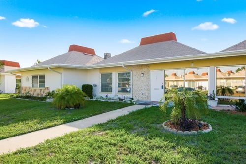 b-4344 Tahitian Gardens Cir, HOLIDAY, FL, 34691-3733 | Card Image