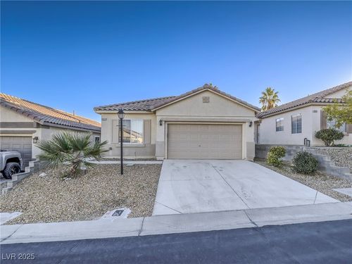 10517 Morning Drop Ave, Las Vegas, NV, 89129-3223 | Card Image
