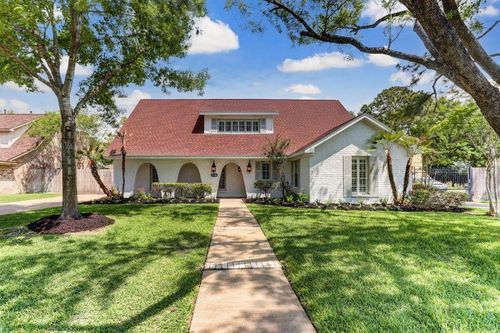 11006 Wickersham Ln, Houston, TX, 77042-2718 | Card Image