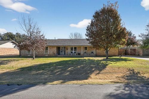 212 Edgewood Dr, Highland Village, TX, 75077-6904 | Card Image