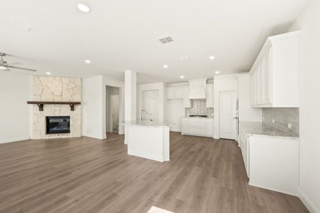 402 Maltese Cir, House other with 5 bedrooms, 4 bathrooms and null parking in Wylie TX | Image 14
