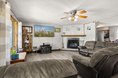 59 Oak Hill Rd, Eldon, MO, 65026-4428 | Card Image