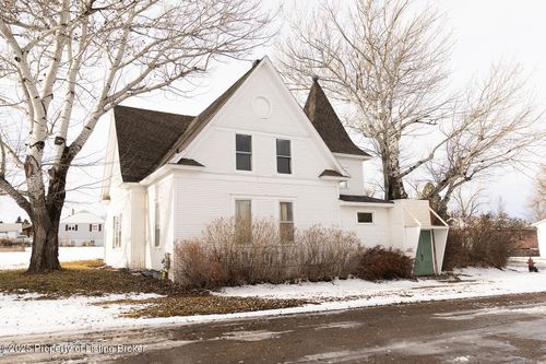 105 3rd Ave Sw, Beach, ND, 58621 | Card Image