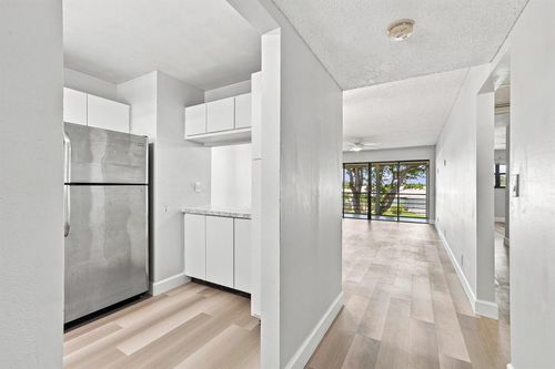 n201-2181 W Woolbright Rd, Boynton Beach, FL, 33426-6377 | Card Image