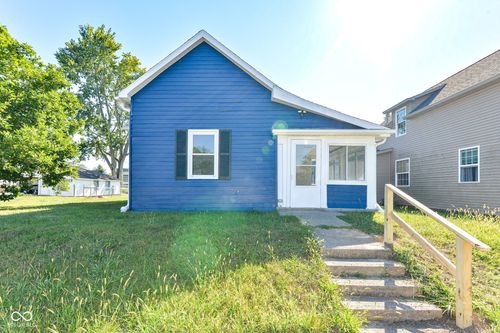 218 Illinois St, Shirley, IN, 47384-9684 | Card Image