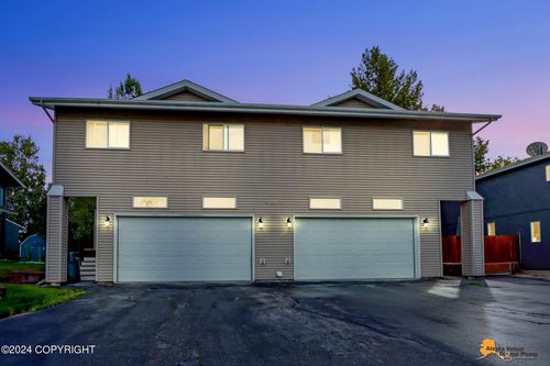 8207 Mentra St, Anchorage, AK, 99518-2464 | Card Image