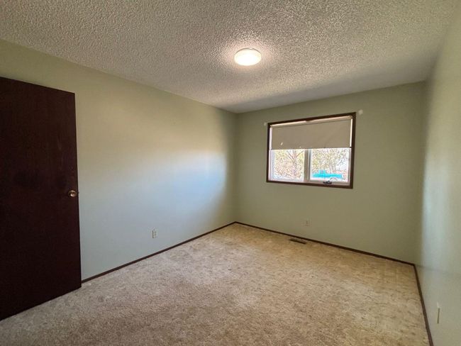 105 3 St, House other with 4 bedrooms, 3 bathrooms and 4 parking in Cadogan AB | Image 8