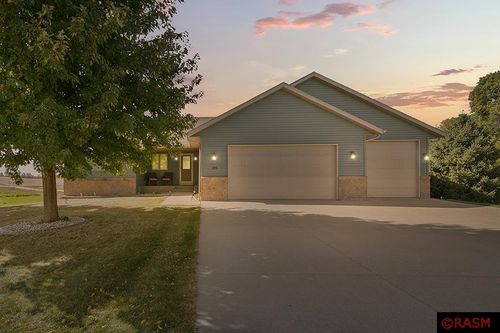 252 Oak Drive, Eagle Lake, MN, 56024 | Card Image