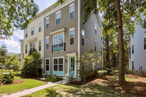 1581 Bluewater Way, Charleston, SC, 29414-7925 | Card Image