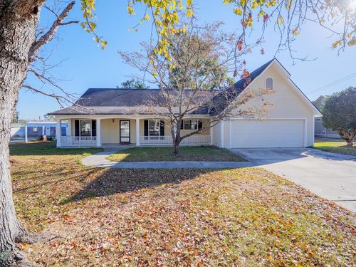 605 S Nelson St, Hahira, GA, 31632-1476 | Card Image