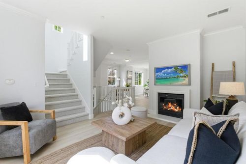 500 San Jorge Ter, Sunnyvale, CA, 94089 | Card Image