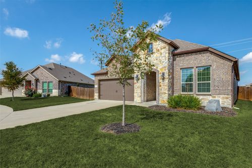 10909 Los Alamos Dr, Aubrey, TX, 76227-3340 | Card Image