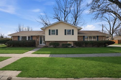 1540 Tulip Ln, Munster, IN, 46321-3022 | Card Image