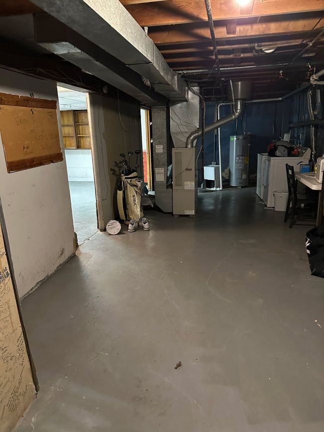 Unfinished side of Basement. | Image 20