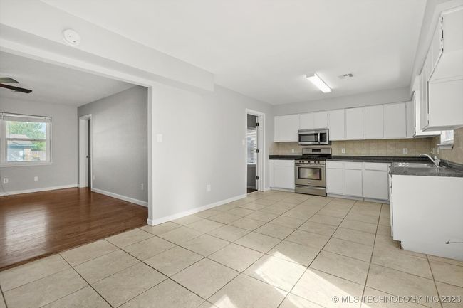 13803 S Hickory St, House other with 4 bedrooms, 1 bathrooms and null parking in Glenpool OK | Image 7