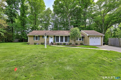 24 Hubbard Rd, North Branford, CT, 06471-1273 | Card Image