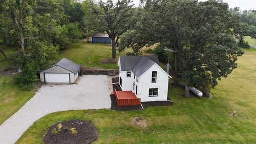 10241 Winslow Rd, Janesville, IA, 50647-1169 | Card Image